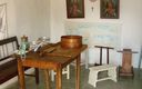 Slovensko - Brhlovce - skalné obydlie + Levice - hrad + mesto 25,- €